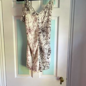 Aritzia dress small